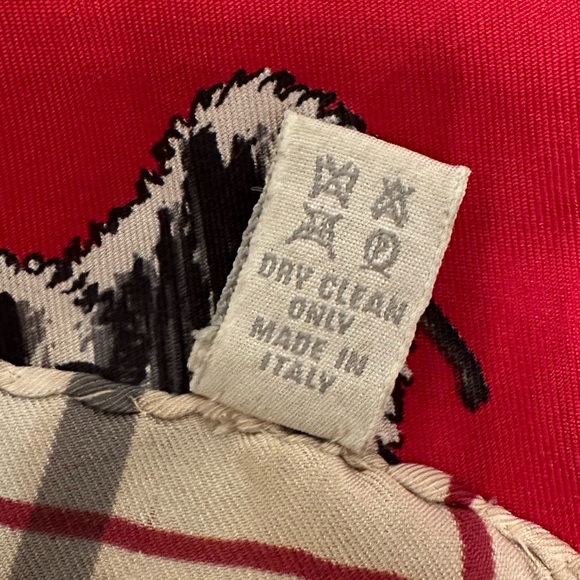 Vintage Burberry Silk Scarf | Sheep with Umbrellas - Picture 4 of 4